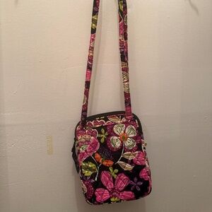 Vera Bradley Cross Body - Like New!